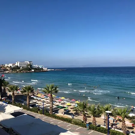 Ladies קוסדסי