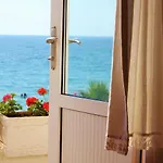 Ladies Hotel 3*
