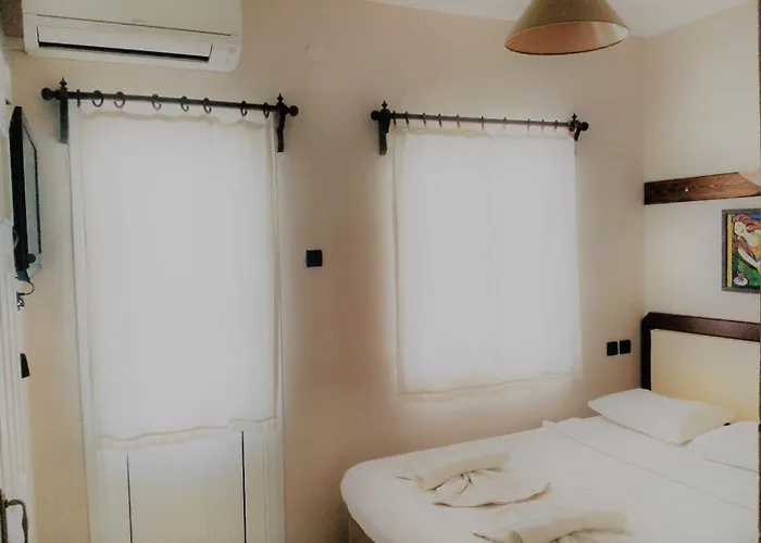 Ladies Beach Gokcealan