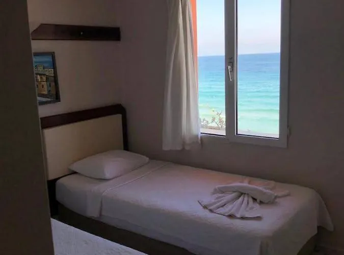 Hotel Ladies Beach 3*