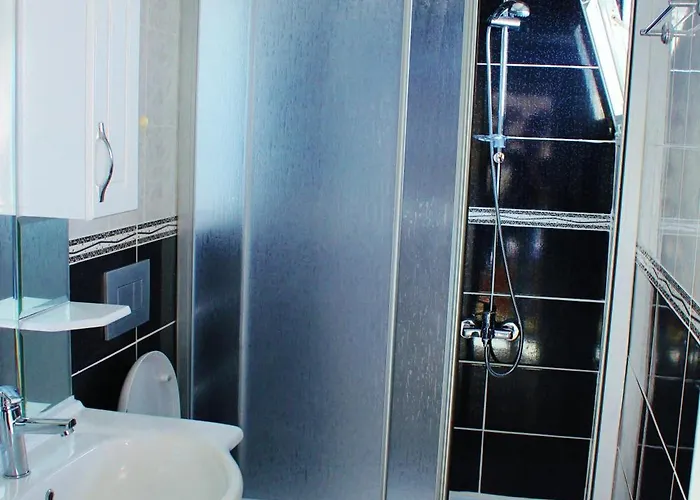 Hotel Ladies Beach Gokcealan