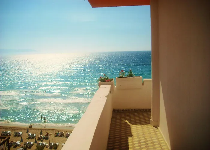 Ladies Beach Hotel Gokcealan