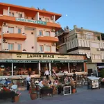 Otel Ladies Kuşadası
