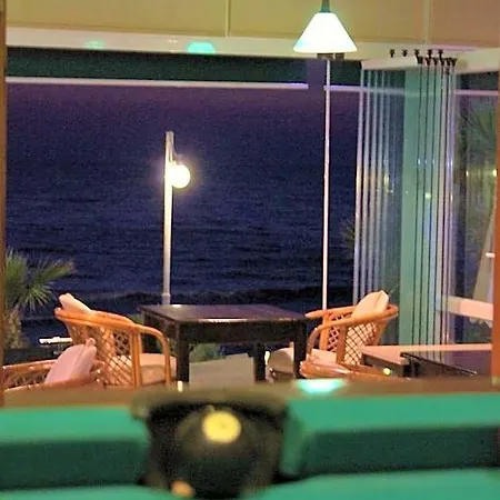Ladies Beach 3*